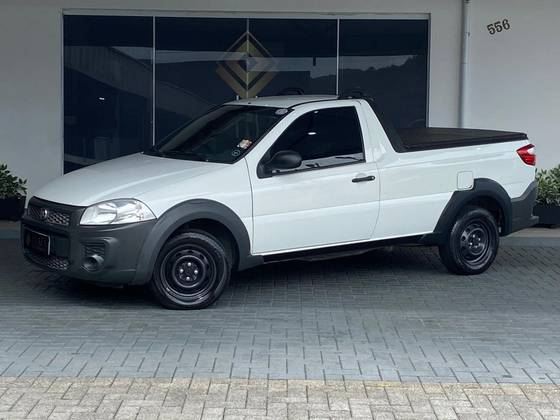 FIAT STRADA 1.4 MPI HARD WORKING CD 8V FLEX 3P MANUAL FIAT STRADA 1.4 MPI HARD WORKING CD 8V FLEX 3P MANUAL
